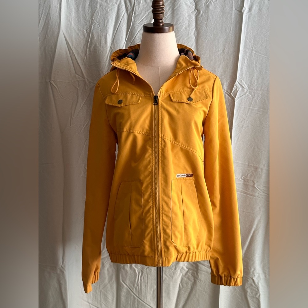 Volcom Scout Yellow Windbreaker Jacket